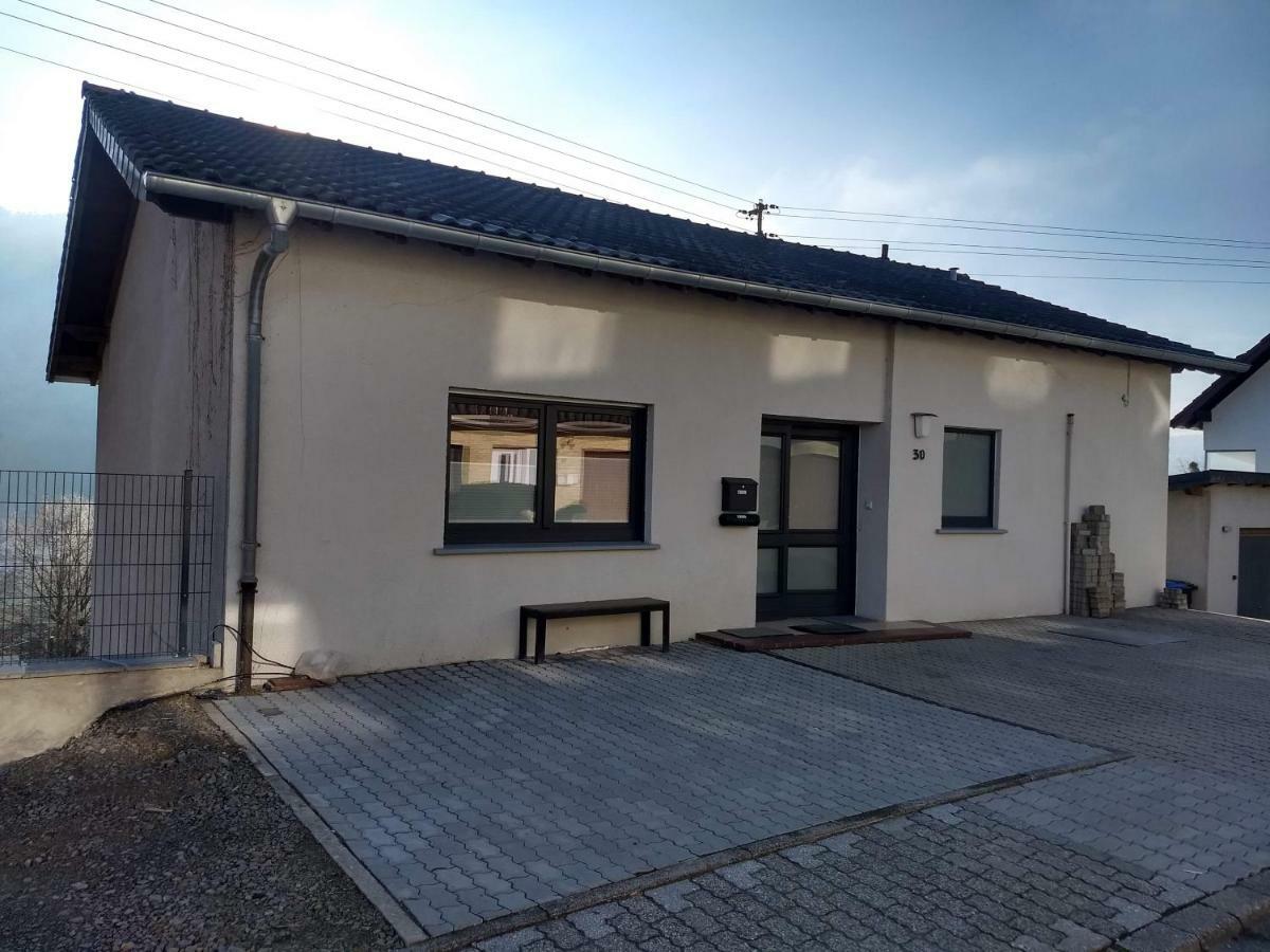 Ferienhaus Fraeulein Frenz Bollendorf Exterior foto